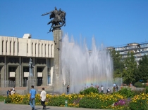 تصویر عکس : کشور قرقیزستان بیشکک  Kyrgyzstan Bishkek  سایت پاکزادیان دات کام  www.pakzadian.com