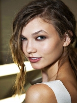 تصویر عکس :  کارلی کلوز    karlie-kloss   سایت پاکزادیان دات کام  www.pakzadian.com   