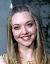 تصویر عکس :  آماندا صیفرید - آماندا سیفرید    Amanda-Seyfried-     سایت پاکزادیان دات کام  www.pakzadian.com  