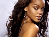 تصویر عکس : ریحانا - ریحانا    Rihanna  سایت  پاکزادیان دات کام  www.pakzadian.com  