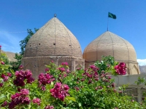 تصویر عکس : ایران - سمنان - مهدیشهر - یا - سنگسر - زیارت - بارگاه امام زاده قاسم برادر امام رضا  Iran Semnan Mahdishahr or Sangsar Ziarat Emamzade Ghasem  سایت  پاکزادیان دات کام  www.pakzadian.com