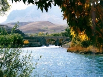 تصویر عکس :  ایران چهارمحال بختیاری شهرکرد پل زمان خان   Iran Charmehal Bakhteyari Shahrekord Zamankhan Bridge   سایت  پاکزادیان دات کام  www.pakzadian.com  